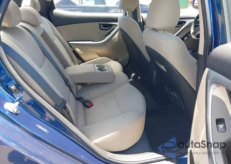 2016 Hyundai Elantra Se z USA, uszkodzony, nr VIN 5NPDH4AE5GH771949